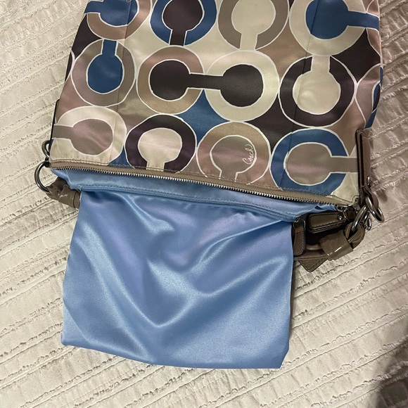 Coach Kristin hobo shoulder purse H1076-16494 in  great condition - Picture 14 of 16